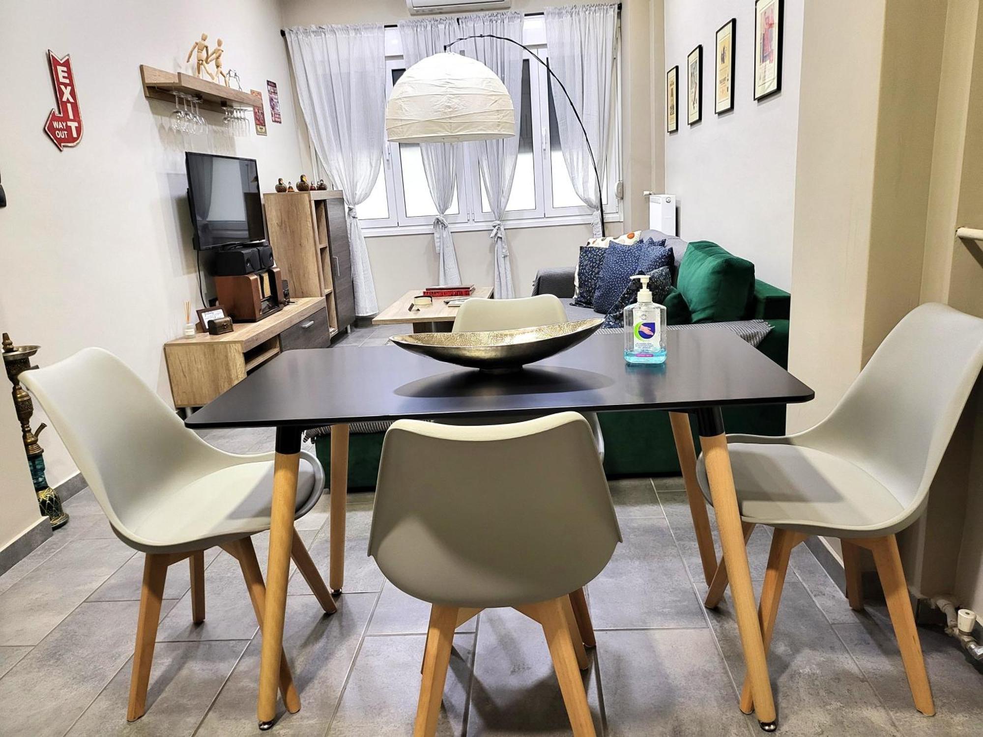 “Zeus”, Stylish Luxury Business Suite In The Heart Of Athens. Atenas Exterior foto